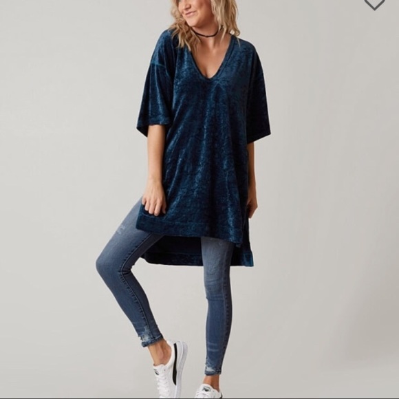 Free people blush V-neck top - Picture 1 of 8